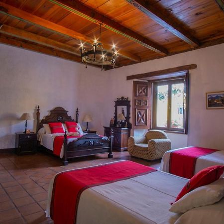 Hotel Posada De Don Rodrigo Antigua Екстер'єр фото