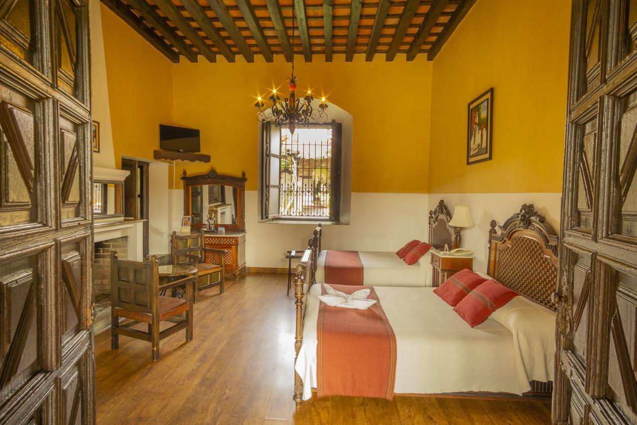 Hotel Posada De Don Rodrigo Antigua Екстер'єр фото