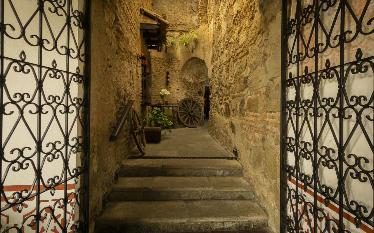 Hotel Posada De Don Rodrigo Antigua Екстер'єр фото