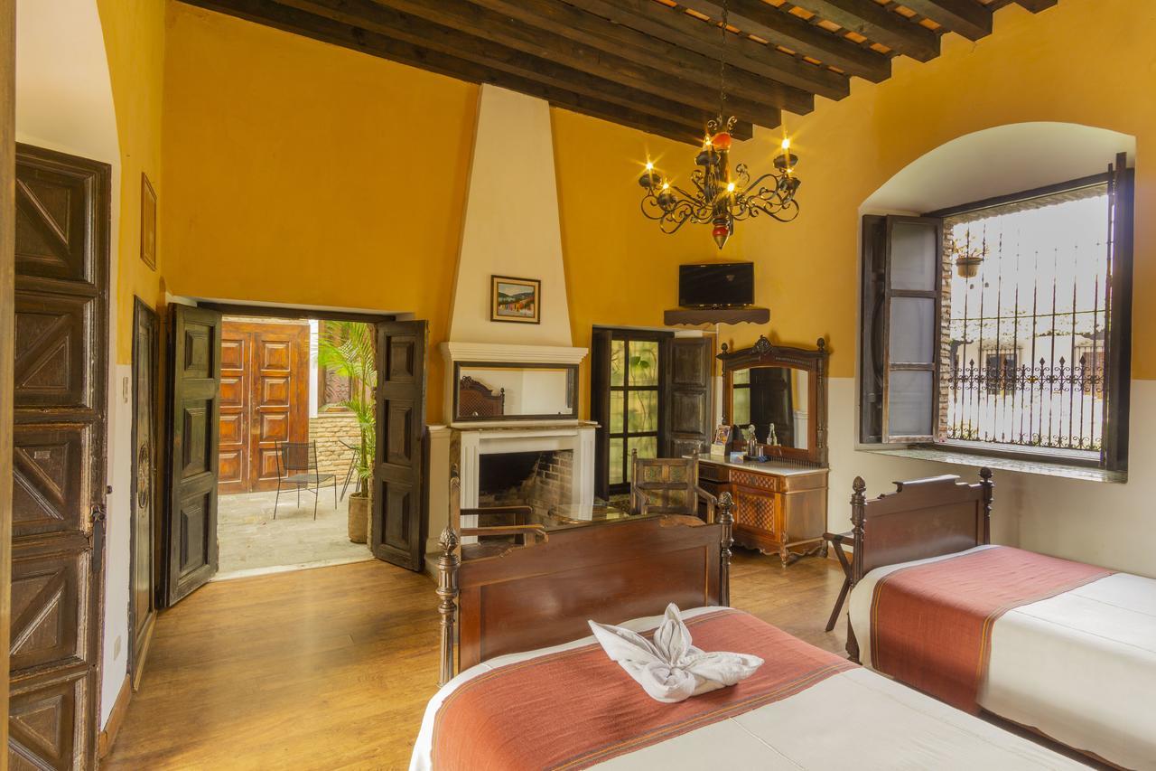Hotel Posada De Don Rodrigo Antigua Екстер'єр фото
